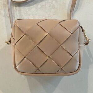 Woven, crossbody bag